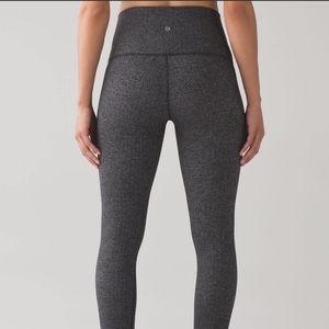 Lululemon Wunder Under leggings